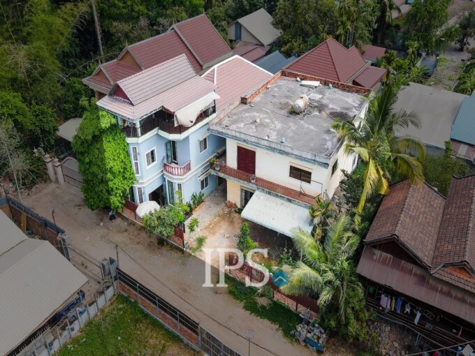9 Bedroom House For Sale - Slor Kram