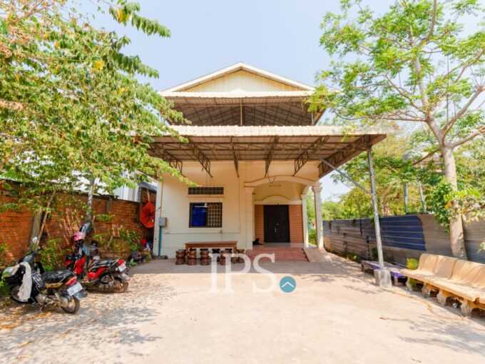 3 Bedroom House For Sale - Svay Dangkum