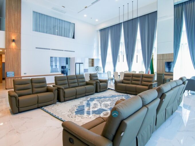 5 Bedroom Duplex Penthouse For Rent - Tonle Bassac