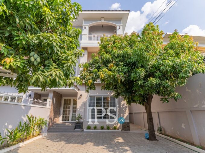 5 Bedroom Villa For Rent - Phsar Daeum Thkov