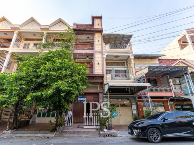 7 Bedroom Townhouse For Rent - Teuk La Ark 3