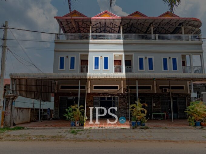 6 Bedroom Commercial House For Sale - Svay Dangkum