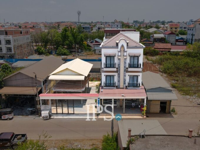 16 Bedroom Guesthouse For Sale - Slor Kram