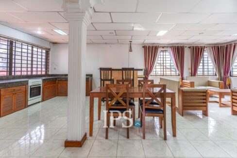 1 Bedroom Apartment For Rent - Beoung Raing