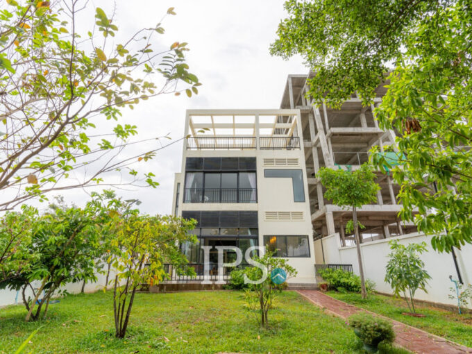 2 Bedroom Weekend Home For Sale - Along Mekong River