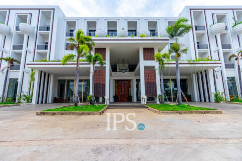 93 Bedroom  Hotel For Sale - Svay Dangkum