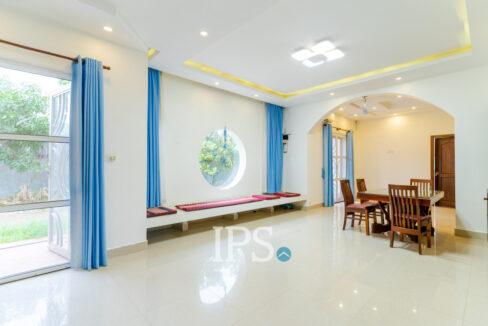 3 Bedroom Apartment For Rent - Sala Kamreuk