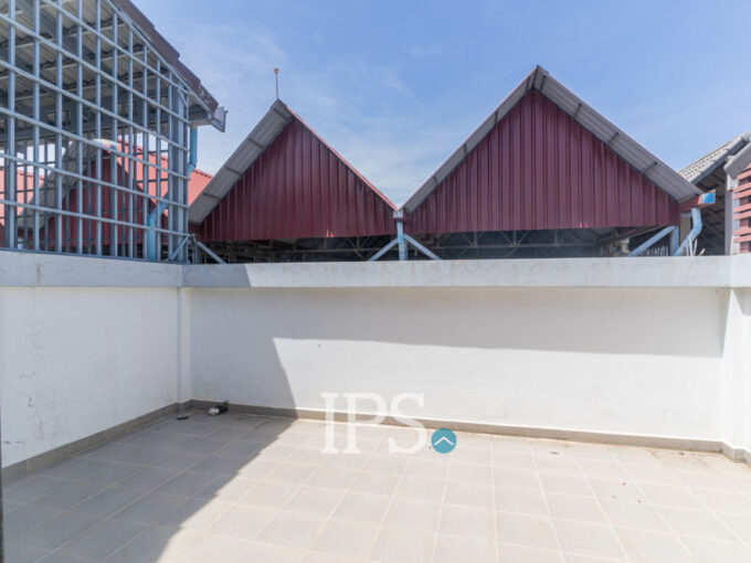 4 Bedroom Link House For Sale - Borey Peng Huoth Star Eternal
