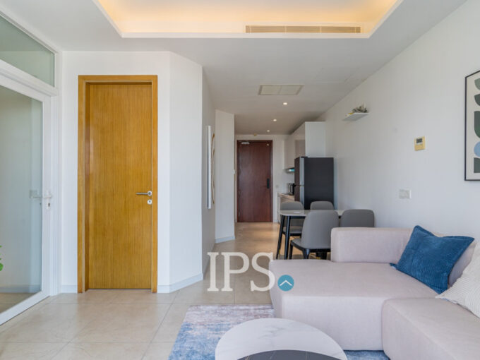 2 Bedroom Condo For Rent - The Penthouse
