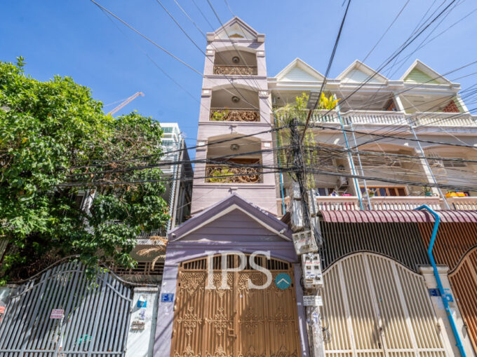 4 Storey Townhouse For Sale - BKK3