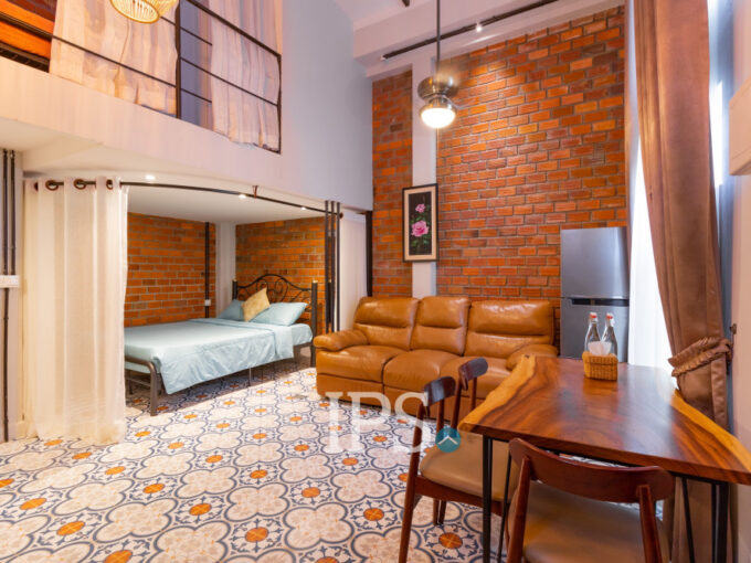 2 Bedroom Duplex For Rent - Slor Kram