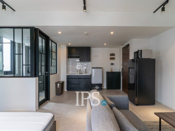 9th Floor 35 Sqm Studio Condo For Sale - Lattrait