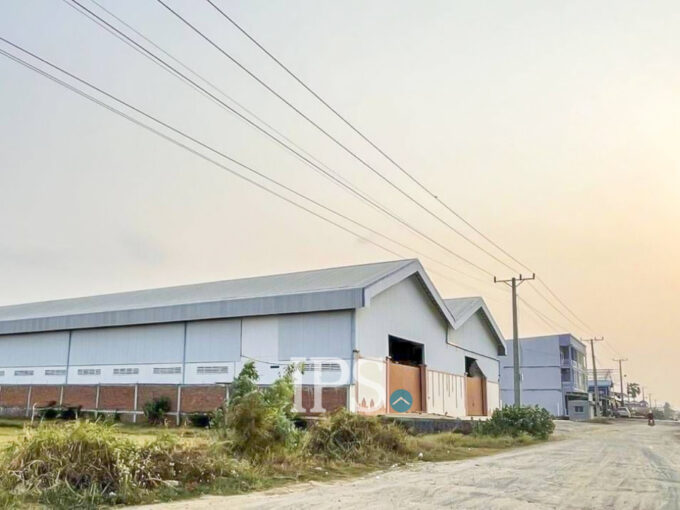 4300 Sqm Warehouse For Rent - Toul Pongro