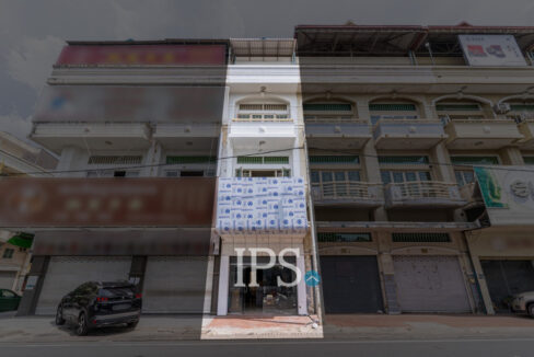 6 Bedroom Shophouse For Sale - Teuk Thla