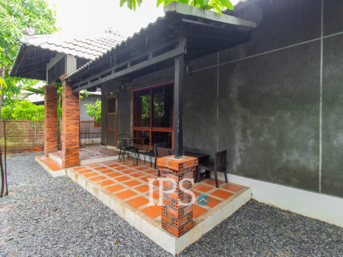 2 Bedroom House For Rent - Slor Kram