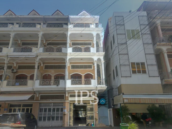 3 Storey Shophouse For Rent - Beoung Raing