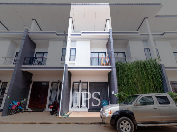 2 Bedroom Townhouse For Rent - Sala Kamreuk