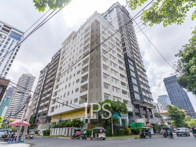 113.5 Sqm Retail Space For Rent - BKK1
