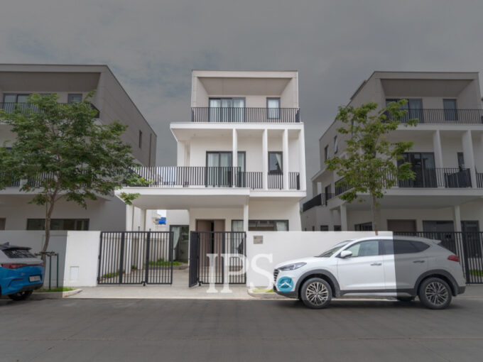 4 Bedroom Villa Klem For Rent - Borey Chankiri