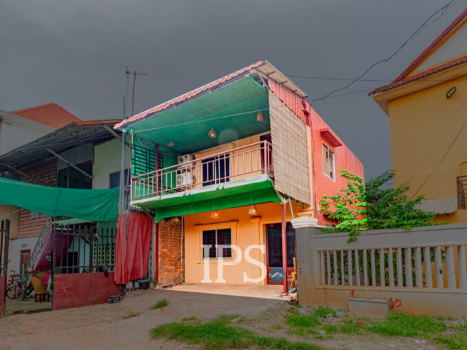 2 Bedroom House For Rent - Svay Dangkum
