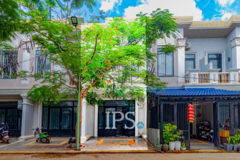2 Bedroom Flat For Sale - Borey Real Estate Siem Reap