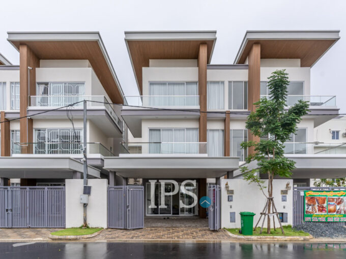 4 Bedroom Twin Villa For Rent - Sen Sok