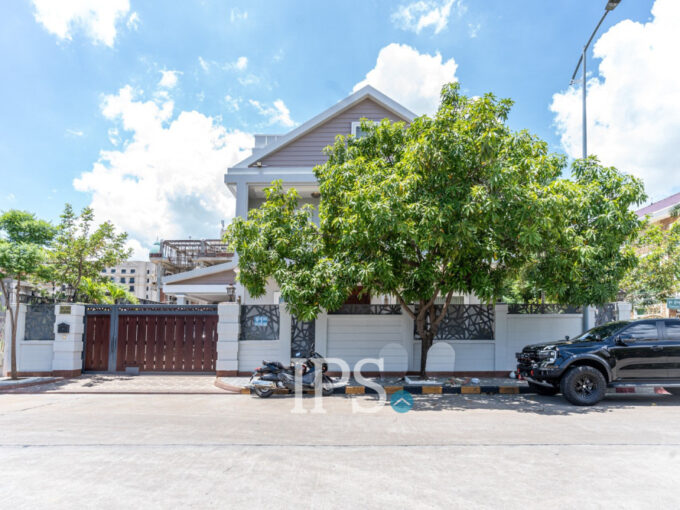 6 Bedroom Villa For Rent - Tonle Bassac
