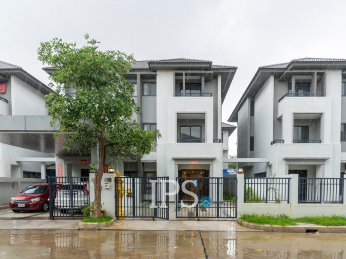4 Bedroom Twin Villa For Rent - Chip Mong 60M