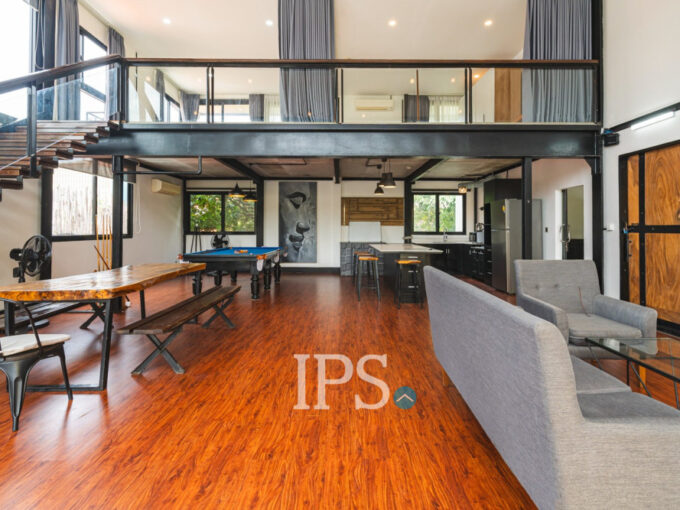 3 Bedroom Duplex Apartment for Rent - Wat Phnom