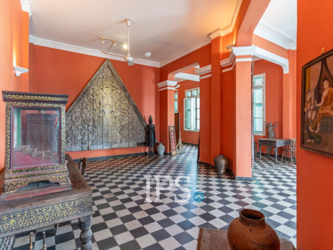 Renovated 2 Bedroom Colonial Apartment For Rent - Phsar Kandal 1