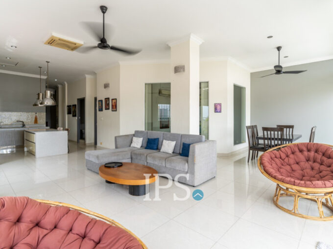 Renovated 2 Bedroom Apartment For Rent - Wat Phnom