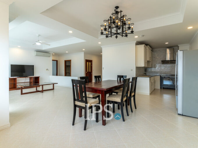 3 Bedroom Serviced Apartment For Rent - BKK1