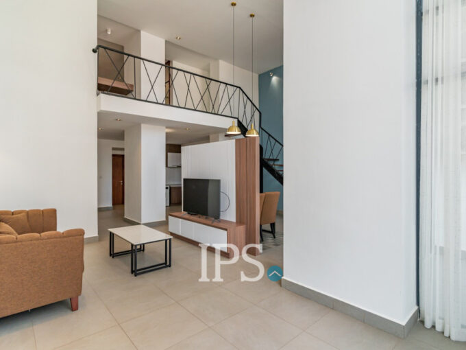 3 Bedroom Duplex Serviced Apartment for Rent - BKK1