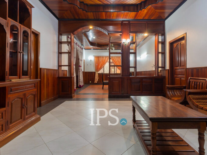 2 Bedroom Apartment For Rent - Slor Kram