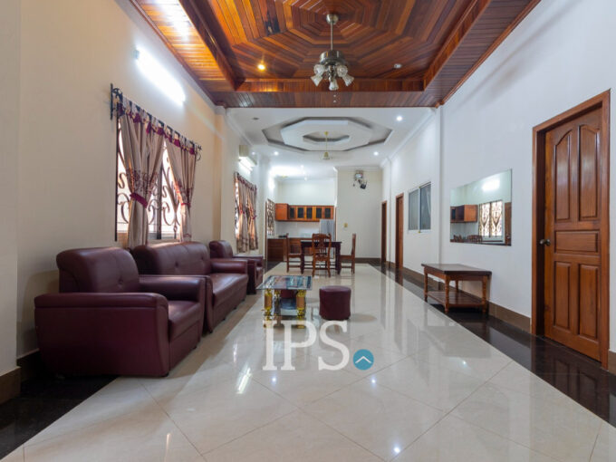 3 Bedroom Apartment  For Rent - Slor Kram