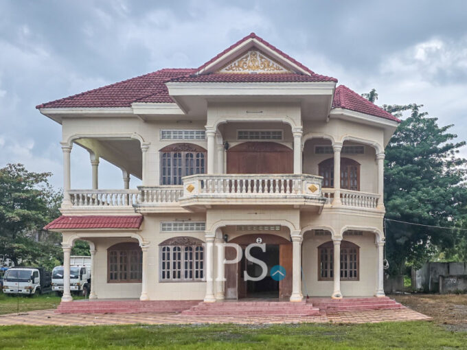 6 Bedroom Villa For Sale - Battambang Province