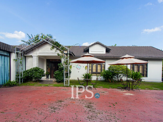 2 Bedroom Villa For Rent - Teuk Vil