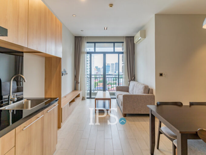 2 Bedroom Condo For Rent - BKK1