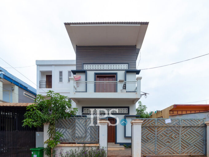 2 Bedroom House For Rent - Slor Kram