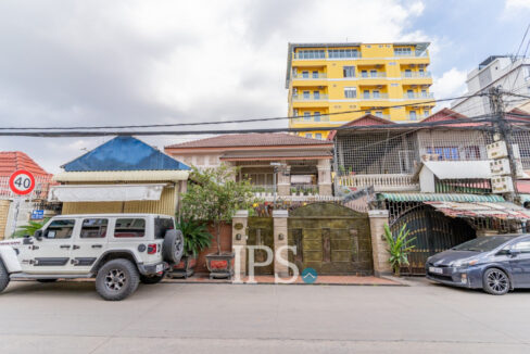 6 Bedroom Villa For Rent - Beoung Tumpun 1