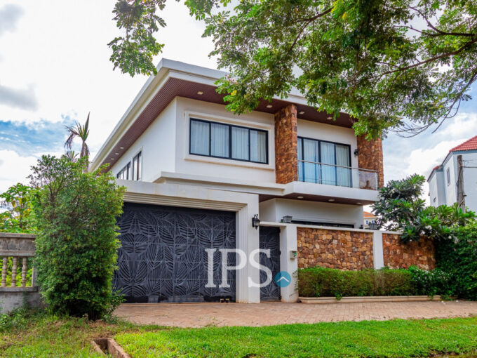 4 Bedroom Villa For Rent- Svay Dangkum