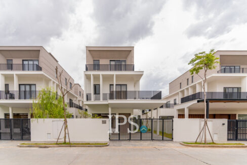 4 Bedroom Villa Klem For Rent - Chankiri Palm Creek