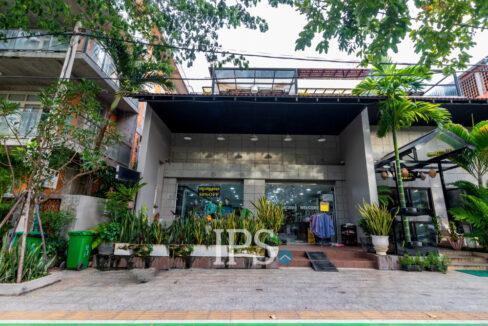 265 Sqm Shophouse For Rent - Sala Kamreuk