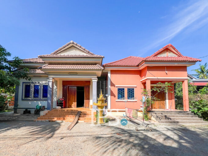 3 Bedroom Linked House and Land For Sale - Sangkat Siem Reap