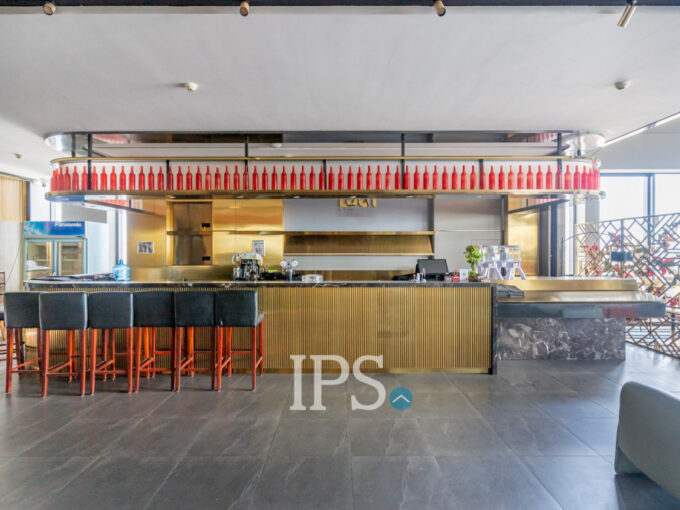 775 Sqm Sky Bar Space For Rent -  BKK1