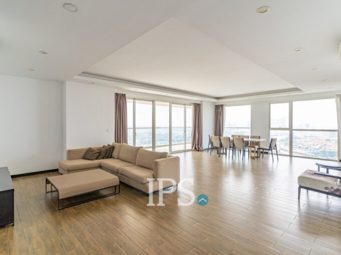 3 Bedroom Condo For Rent - Casa Meridian
