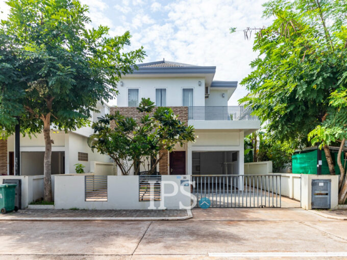 3 Bedroom Villa For Rent - Melbourne Residence