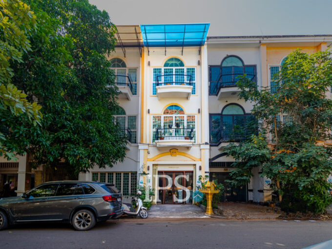 4 Bedroom Shophouse For Rent - Borey Prem Prey