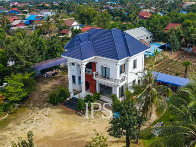4 Bedroom Villa For Sale - Chreav
