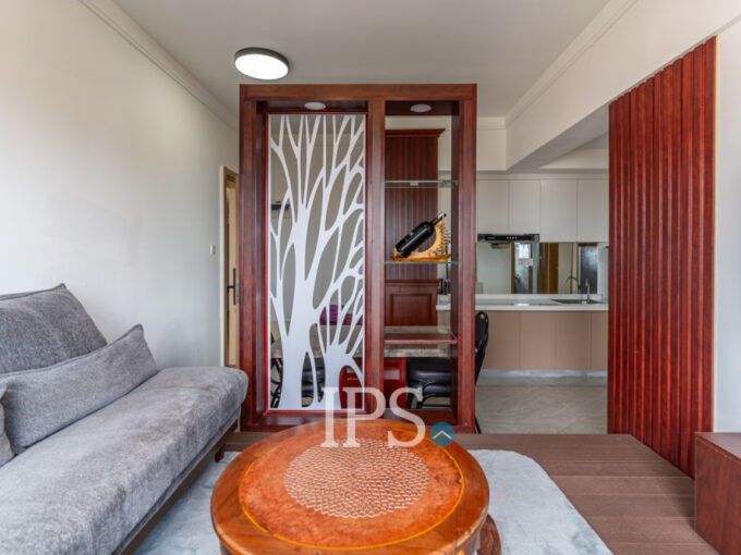 2 Bedroom Condo For Rent - YueTai